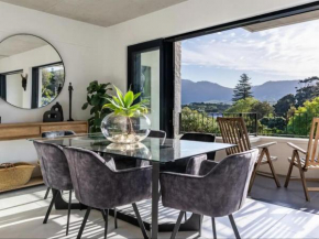 Luxury Accomodation at the Alphen Glen